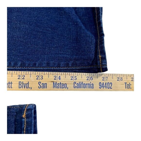 Old Navy Women's Mid-Rise Boyfriend Ankle Jeans Blue Denim Medium Wash Size 18 - Picture 4 of 7